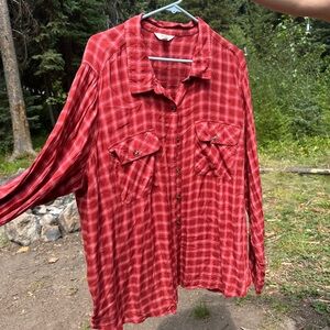 Soft Lightweight Button Up